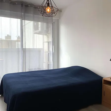 Apartament 3 Pieces Avec Balcon Et Climatisation A - Fr-1-553-298
